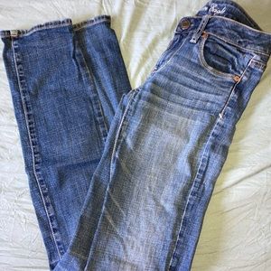 American eagle jeans size 2 long